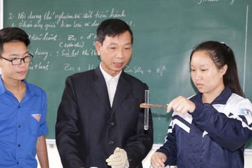 20 giáo viên Nghệ An được công nhận danh hiệu cao quý