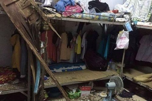 Kí túc xá nhiều trường đại học ở Sài Gòn bị hỏng nặng sau mưa lớn
