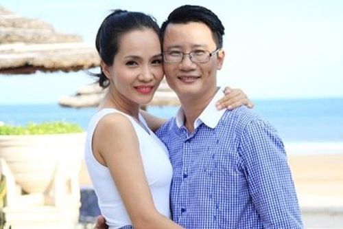 Hoàng Bách nhắn đến vợ: 'Trái tim chỉ đập khác khi ở bên em'