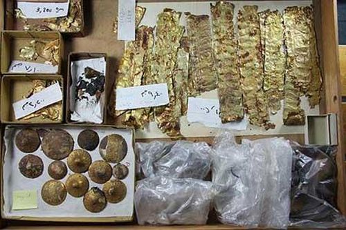 Cận cảnh kho báu trong lăng mộ pharaoh Tutankhamun