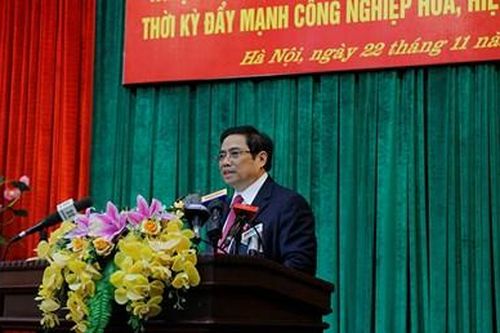 Thành ủy Hà Nội tổ chức Hội nghị tổng kết Nghị quyết Trung ương 3, khóa VIII