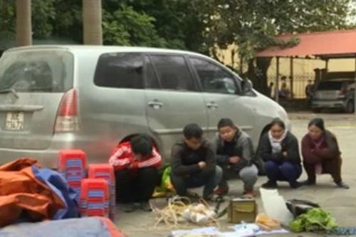 Vĩnh Phúc: Triệt phá sới bạc trong rừng, bắt giữ 5 đối tượng