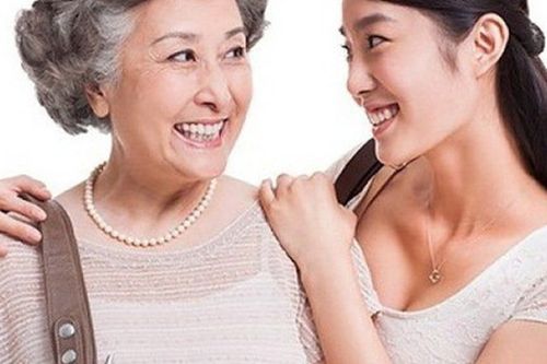 Tuyệt chiêu cho các nàng dâu để mẹ chồng yêu chiều như con gái
