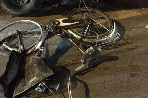 Ô tô tải đâm liên tiếp nhiều xe đạp, 4 học sinh nhập viện