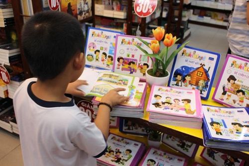 Sách song ngữ khơi dậy tiềm năng tiếng Anh cho trẻ