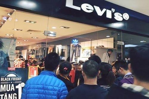 Giới kinh doanh online kiếm bội tiền nhờ Black Friday