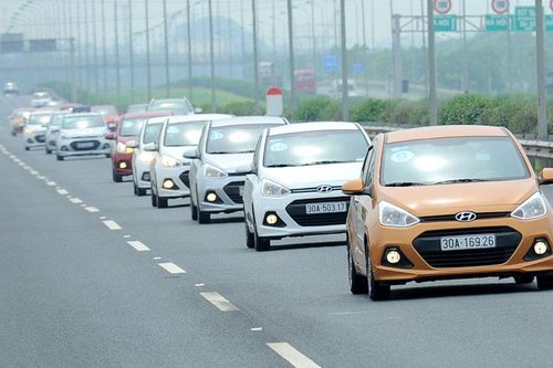 Thuế nhập khẩu xe ô tô đã qua sử dụng được tính như thế nào?