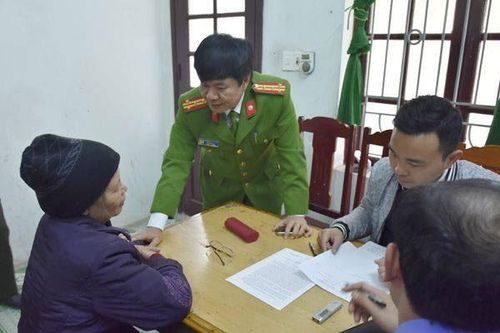 'Thầy bói' trong vụ nghi bà nội giết cháu 20 ngày tuổi nói gì?