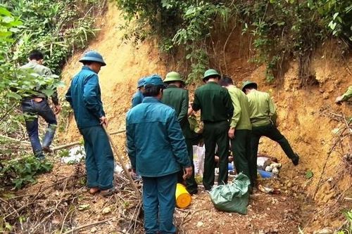 Thanh Hóa: Đi đánh cá, ngư dân 'câu' được quả bom nặng 165kg
