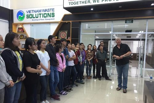 'Vua rác' David Dương: biến rác thành vàng