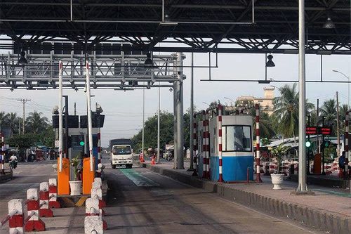 BOT Cai Lậy vẫn 'xả trạm', chờ Bộ GTVT vào xử lý