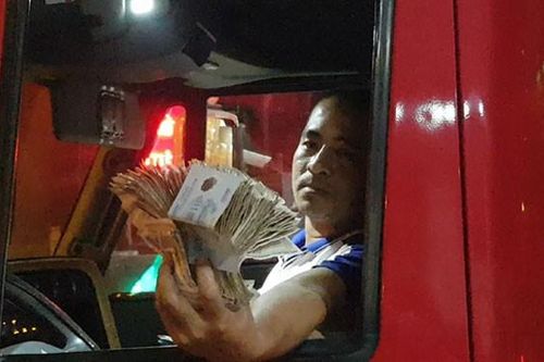 Xuất hiện 'đầu gấu' đe dọa tài xế ở BOT Cai Lậy?