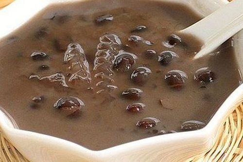Làm đậu đen theo cách này để giảm cân thần tốc 2 kg/tuần