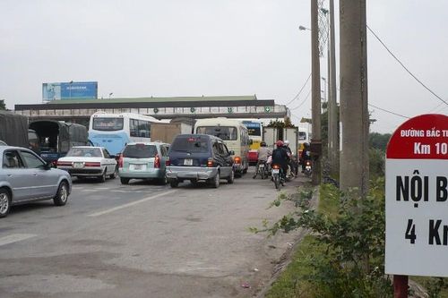 Những trạm thu phí đặt sai vị trí 'bủa vây' Hà Nội