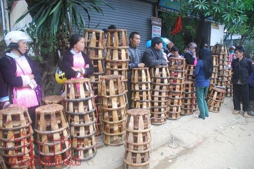Độc đáo chợ phiên Tam Đường đất