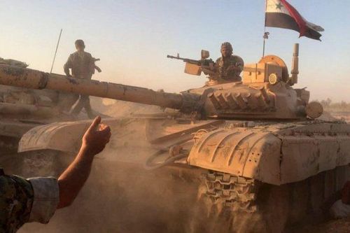 Quân Syria quét sạch IS ở Euphrates, Mỹ 'giở bài' châm lửa đốt đền