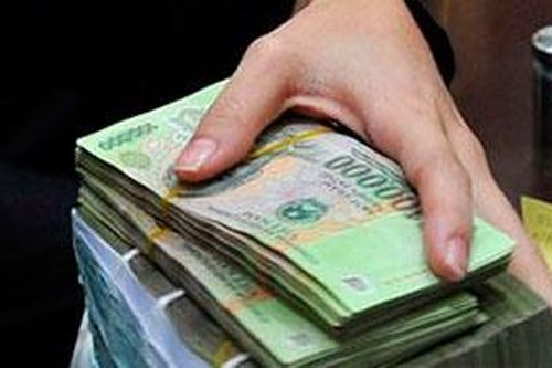 Bắt cán bộ Sở Giáo dục - Đào tạo lừa chạy việc