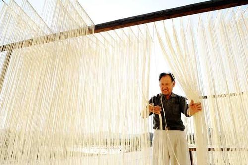 Đặc sản mì trường thọ của Chiết Giang