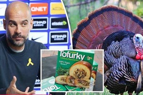 Cầu thủ Man City phải ăn chay trong lễ Giáng sinh