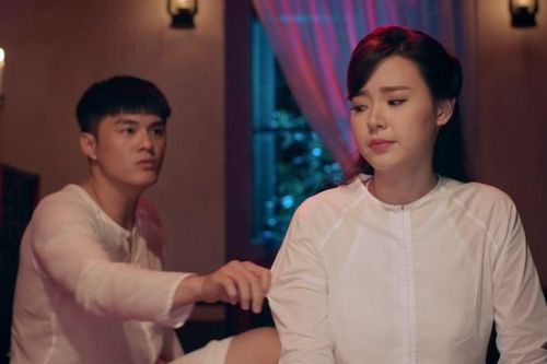 Tôi chết lặng khi biết vợ ngoại tình với sếp để có con