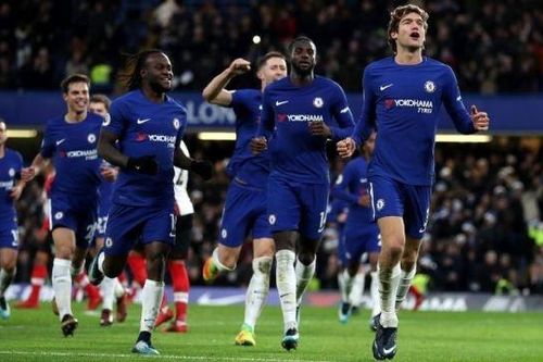 Vòng 18 Premier League: Chelsea và Arsenal cùng thắng tối thiểu
