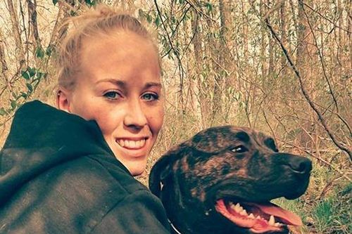 Một cô gái sống tại Virginia bị chính chó pit bull của mình giết chết