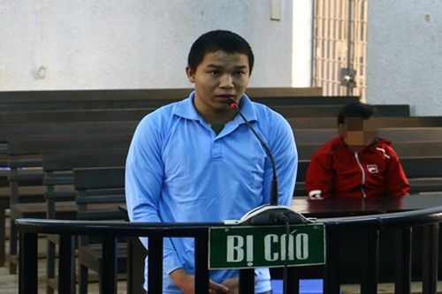 Thuê phòng trọ rồi 'làm chuyện người lớn' với bạn gái nhí