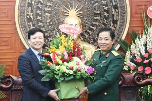 Hội Nhà báo Việt Nam chúc mừng Sư đoàn 312 nhân Kỷ niệm ngày thành lập quân đội
