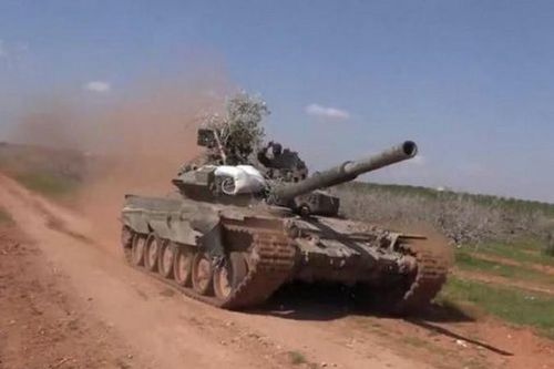 Nga chuyển giao nhiều xe tăng hiện đại cho quân đội Syria