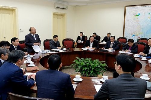 Cần theo dõi và phản biện chính sách kịp thời, thúc đẩy sự phát triển kinh tế