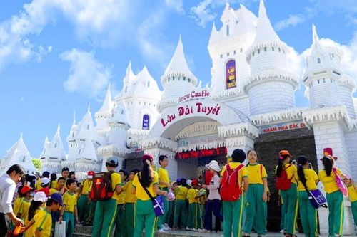 Mừng Giáng sinh và chào năm mới 2018 tại Suối Tiên