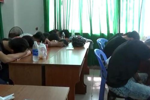 Sau khi ăn nhậu, vào quán karaoke chơi ma túy để 'bay lắc'