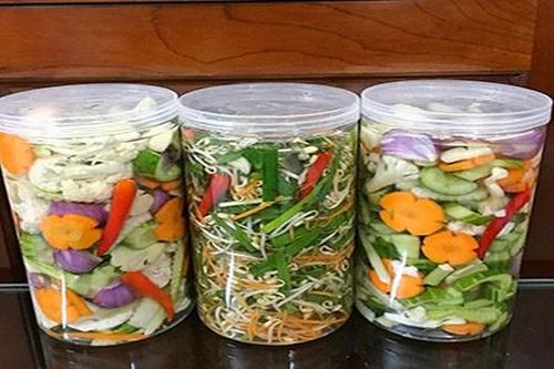 Bật mí công thức làm dưa muối đang 'gây bão' mạng xã hội