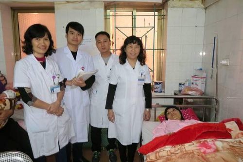 Cứu sống sản phụ đã mổ đẻ 2 lần, có thai đậu trên vết mổ cũ mà không biết