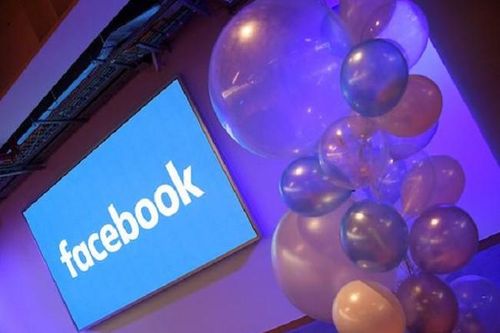 Facebook sẽ bổ sung Instagram Stories cho WhatsApp vào cuối năm nay
