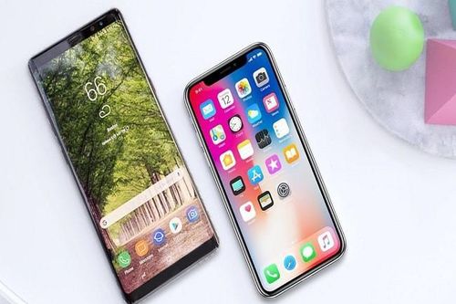 Màn hình iPhone X và Galaxy Note 8: Loại nào dễ bị 'bóng mờ' hơn?