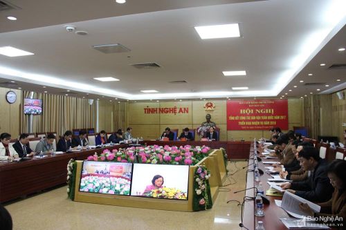 Trọng tâm công tác dân vận năm 2018 là Dân vận chính quyền