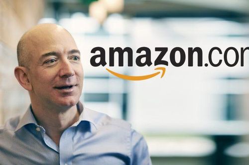 CEO của Amazon - tỷ phú giàu nhất lịch sử thế giới
