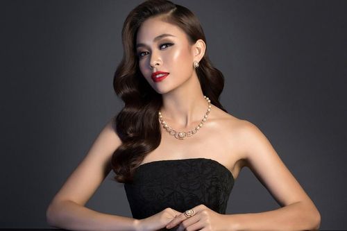 Á hậu Mâu Thủy đẹp 'không tì vết' trong bộ ảnh mới sau đăng quang