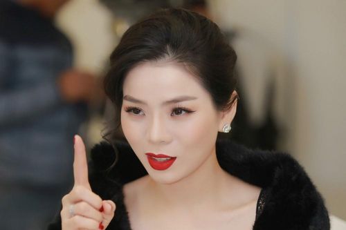 Lệ Quyên: 'Tôi hát Bolero còn được chấp nhận huống hồ là nhạc Trịnh'
