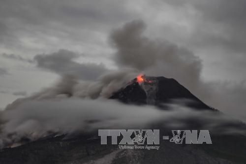 Núi lửa Mayon có thể phun trào nguy hiểm trong vài ngày tới