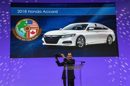 Honda Accord thế hệ mới được vinh danh là 'Xe Bắc Mỹ của năm 2018'