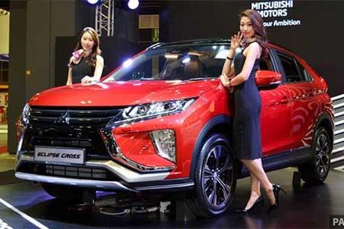 Mitsubishi Eclipse Cross 'giá cắt cổ' tận 2,3 tỷ tại Singapore