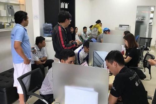 12 ngày, 730.000 đồng, tôi nhận được gì khi đi thay pin iPhone?