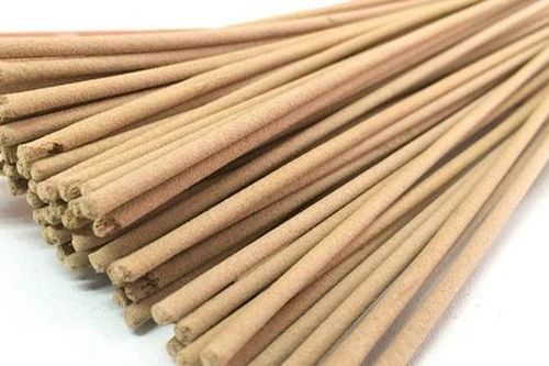 Nếu không muốn nhà ngày Tết ngập khói hương trầm giả thì phải nắm rõ cách nhận biết hương trầm thật sau
