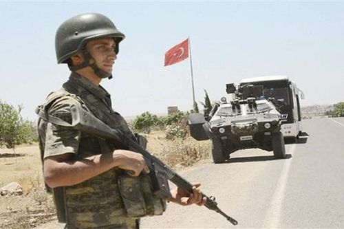 TNK sắp chiếm quận chiến lược ở Afrin, 'thảm họa' với người Kurd?