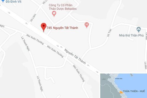 Hàng chục đạn pháo có thể phát nổ tại cơ sở phế liệu