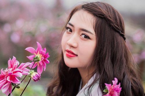 Nữ thủ khoa Học viện Cảnh sát xinh đẹp rạng ngời trong trang phục truyền thống Hàn Quốc