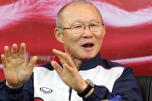 HLV Park Hang-seo: 'Không ai bỏ 1 triệu USD thuê tôi đâu!'