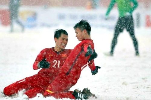 Cú đúp siêu phẩm của Quang Hải cán đích bàn thắng đẹp VCK U23 châu Á